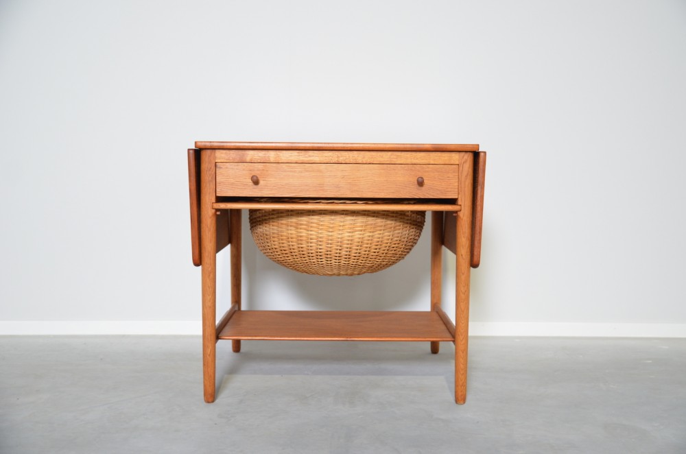 Sewing Table Hans Wegner