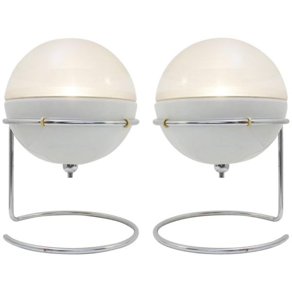 Pair of "Focus" table lamps, 1968.