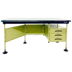 Italian modernist Spazio desk, 1959.