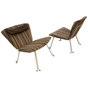Pair of lounge chairs, circa 1970
