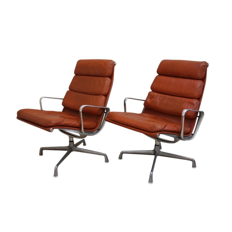 Set of 2 swivel armchairs in cognac leather – EA 116 – Softpad – C. & R. Eames for Herman Miller – US – 1970’s