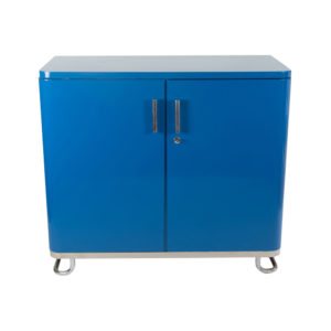Bauhaus closet in blue
