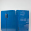 Bauhaus closet in blue