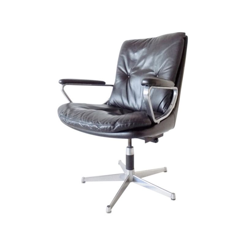 Strässle Gentilina black leather lounge chair by Andre Vandebeuck