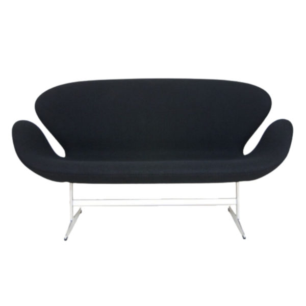 Authentic Danish Swan Sofa designed by Arne Jacobsen for Fritz Hansen