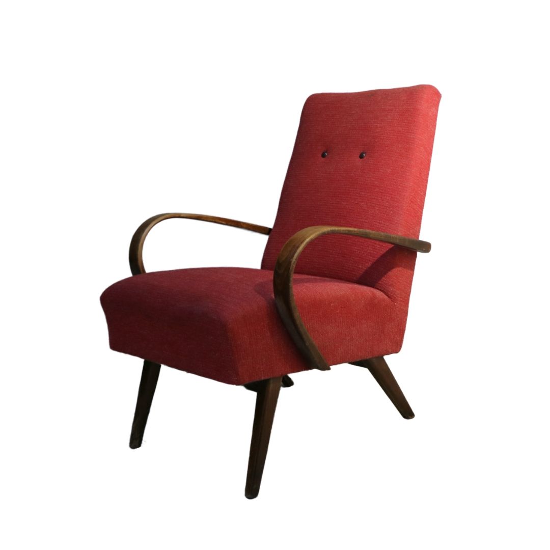1940’s Czech Art Deco armchair in the style of Jindrich Halabala