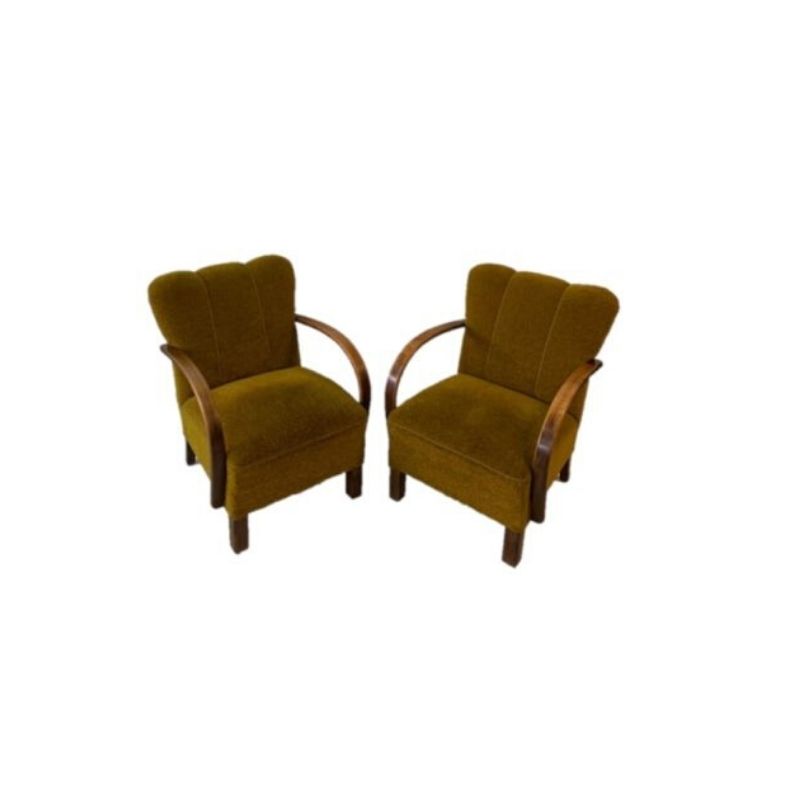 pair of olive armchairs. Thon / Thonet- Czechoslovakia, 1960s.
