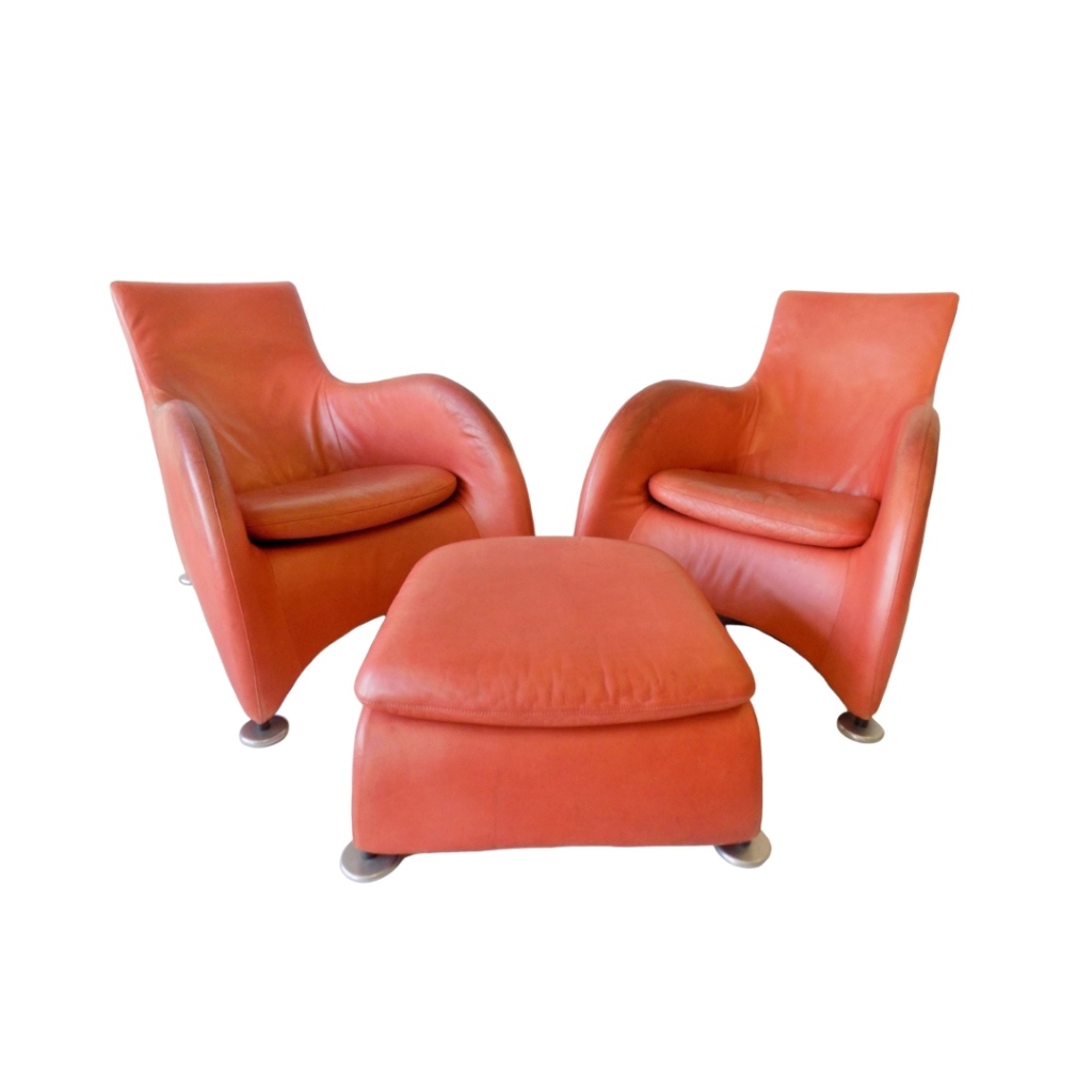 Montis Loge set of 2 leather loungechairs with ottoman by Gerard van den Berg