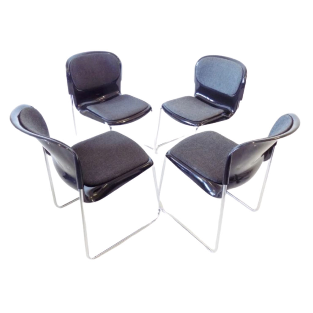 Drabert SM 400 K set of 4 black stackable chairs by Gerd Lange