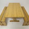 Table 120 et 2 bancs par Charlotte Perriand pour la station de ski Les Arcs