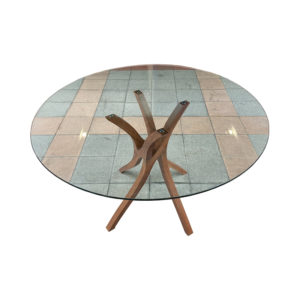 Spin Table by Xavier Miclet