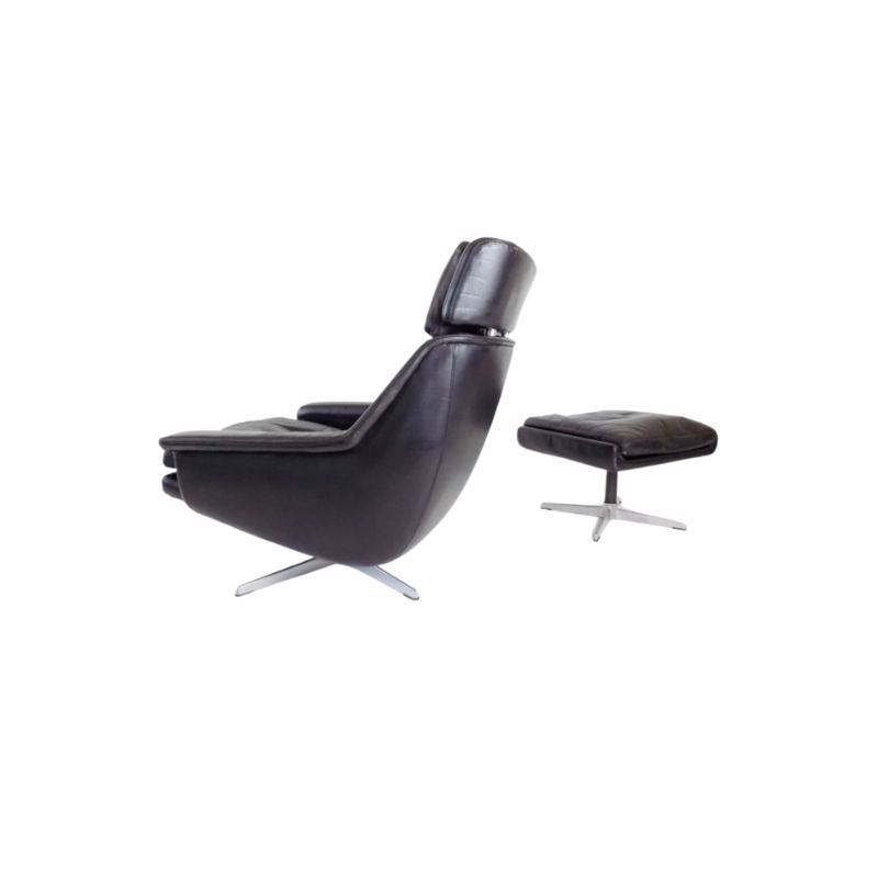ESA 802 black leather armchair with ottoman by Werner Langenfeld