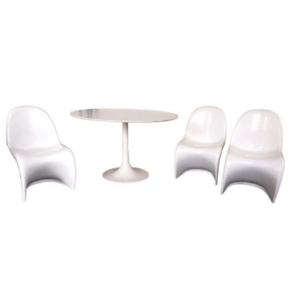3 Panton Chairs by Herman Miller & 1 Tulip Table (1971)
