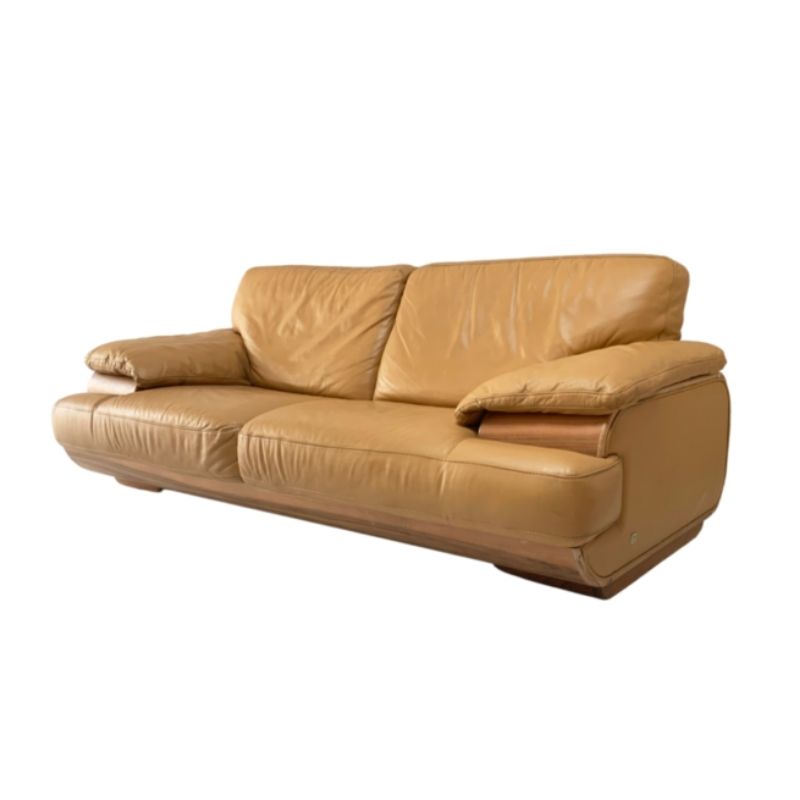 1980’s mid century Italian caramel leather sofa