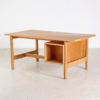 GE 125 restored oak writing desk by Hans J. Wegner for Getama