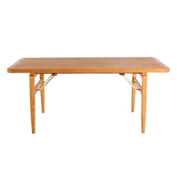 RESTORED OAK DINING TABLE