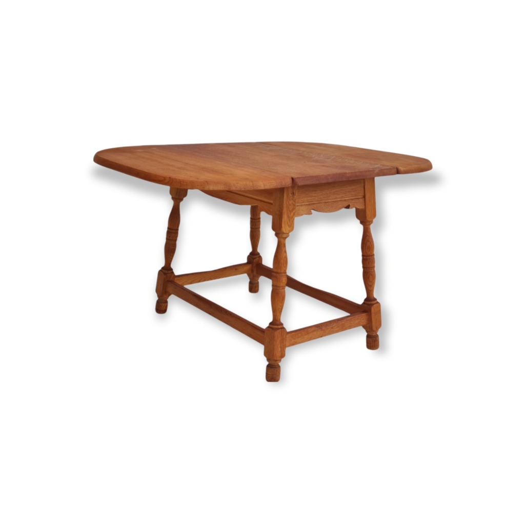 1960s, coffee table, Danish design, Henning Kjærnulf style, oak, original condition