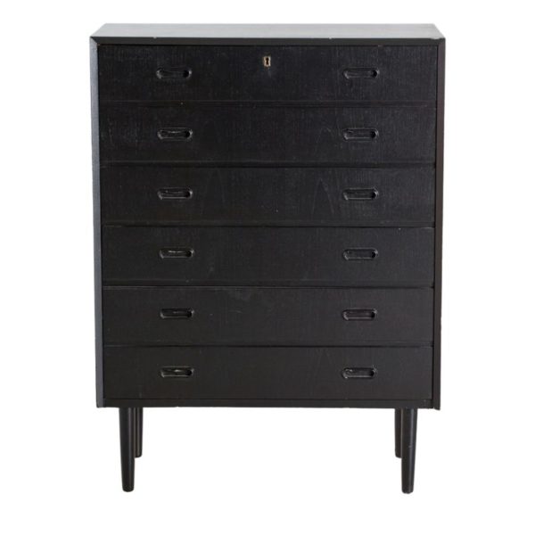 Chest of drawers painted in black