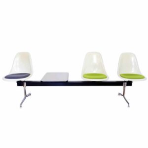 Banc EAMES édition Vitra 1970 fibre de verre