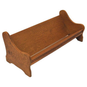 Lovely Oak freestanding vintage book shelf/crib from the 1920-30s