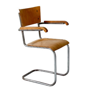 Bauhaus Cantilever Plywood and Walnut Armchair by Robert Slezák, 1930s