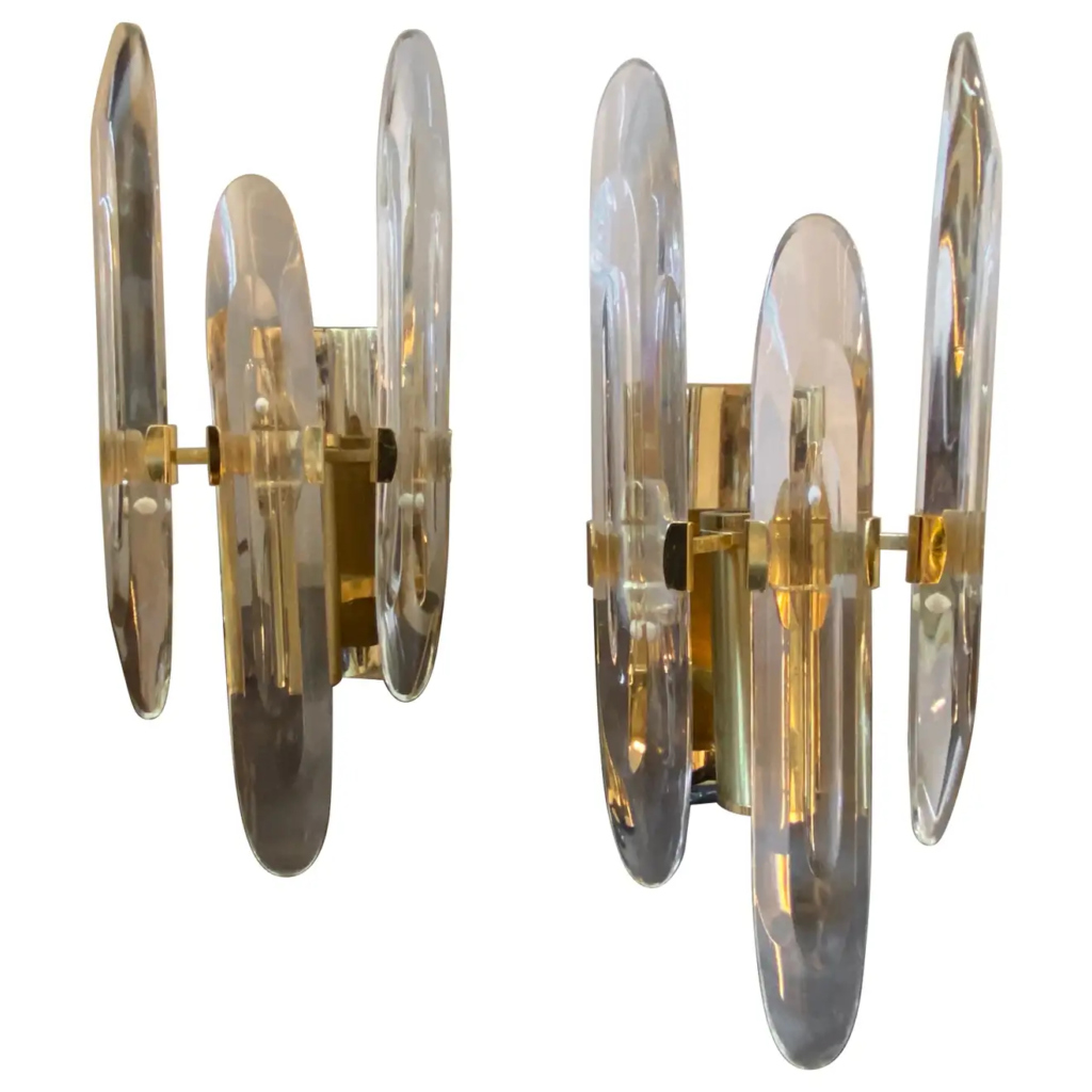 1970s Set of Two Iconic Glass and Brass Italian Wall Sconces by Gaetano Sciolari