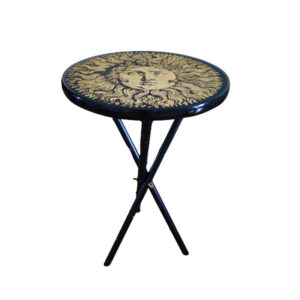 Prodotti 1970s Gorgeous Table By Piero Fornasetti Depicting "Sun King" (Louis XIV). Made in Italy