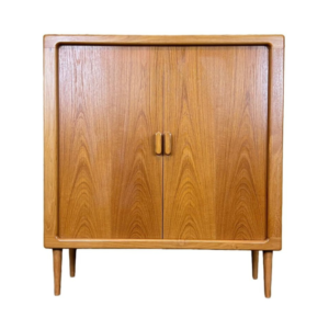 60s 70s teak sideboard Credenza cabinet Danish Modern Design Denmark 70s