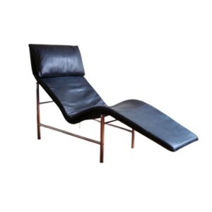 Tord Björklund Skye Chaiselongue, black Leather and Chrome