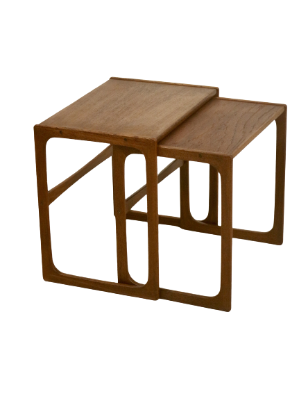 Scandinavian nesting tables in teak from the 60’s. Ref twiny.
