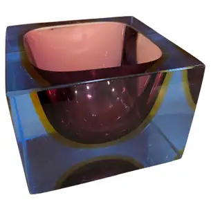 1970s Mandruzzato Modernist Pink and Purple Sommerso Murano Glass Cubic Ashtray
