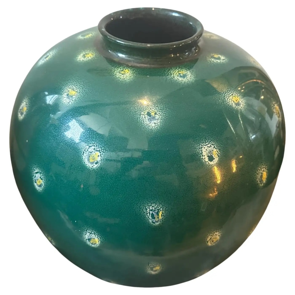 1955 Mid-Century Modern Green Ceramic Sicilian Vase in the Manner of Gio Ponti