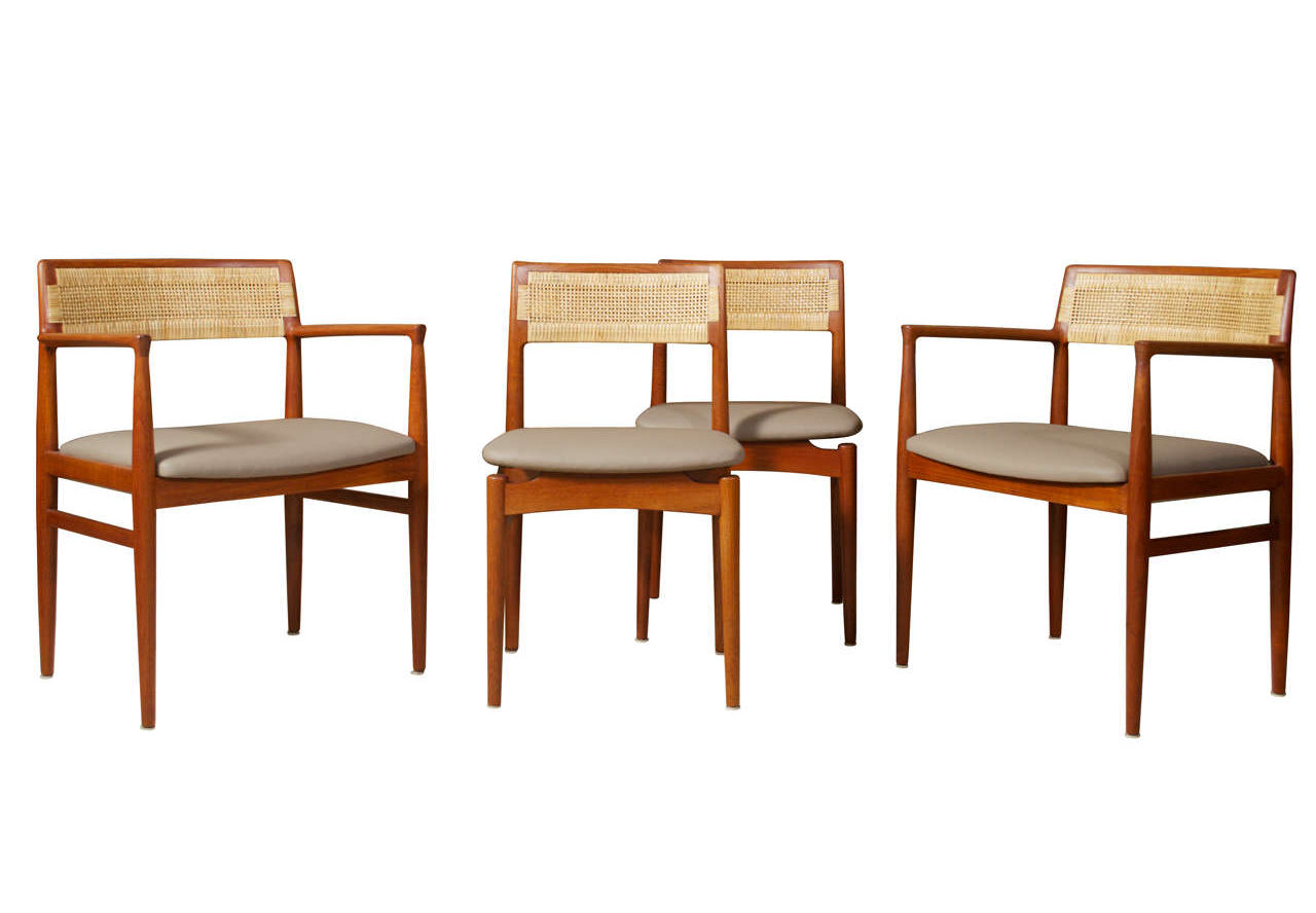 1562028127-Worts-Chairs.jpg