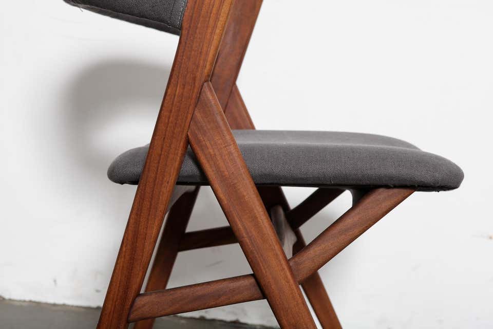 1593937020-unusual-chair-close-up-detail.jpg