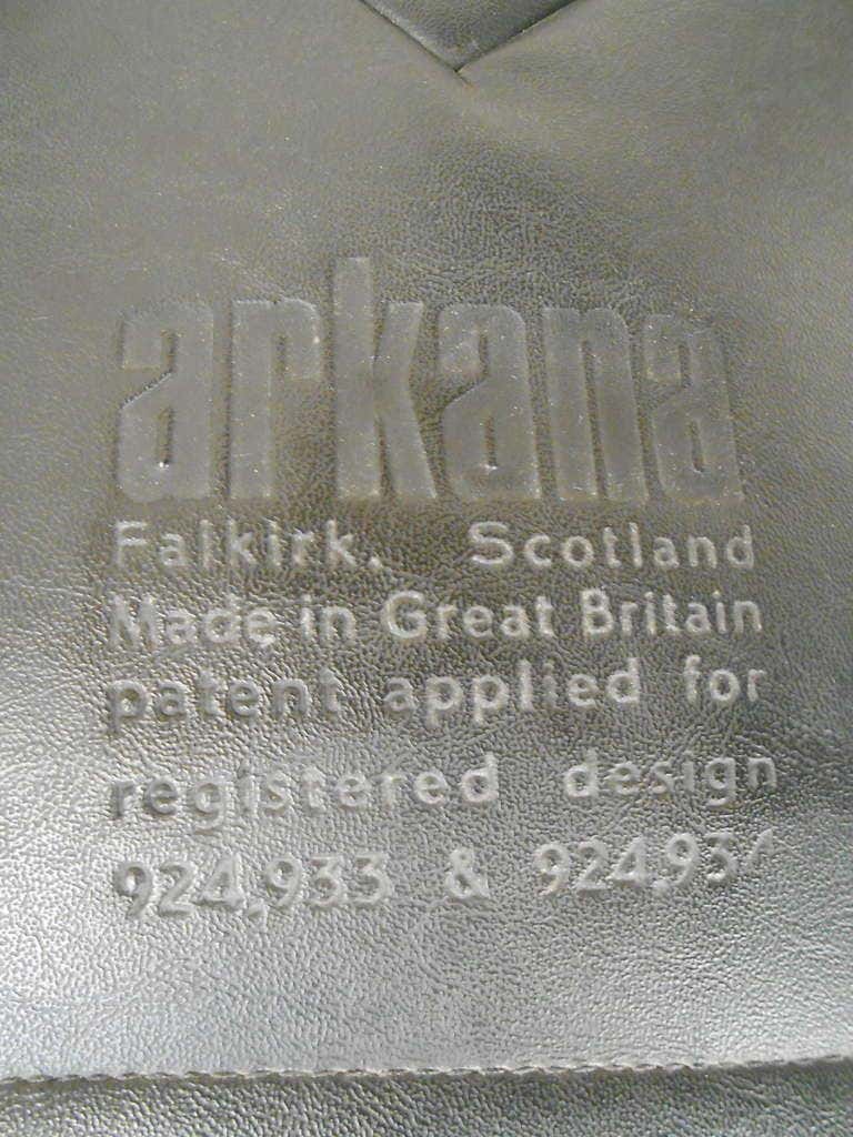 1618160395-label-from-safari-chair-arkana-falkirk.jpg