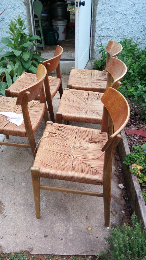 1688166246-dux-chairs.png