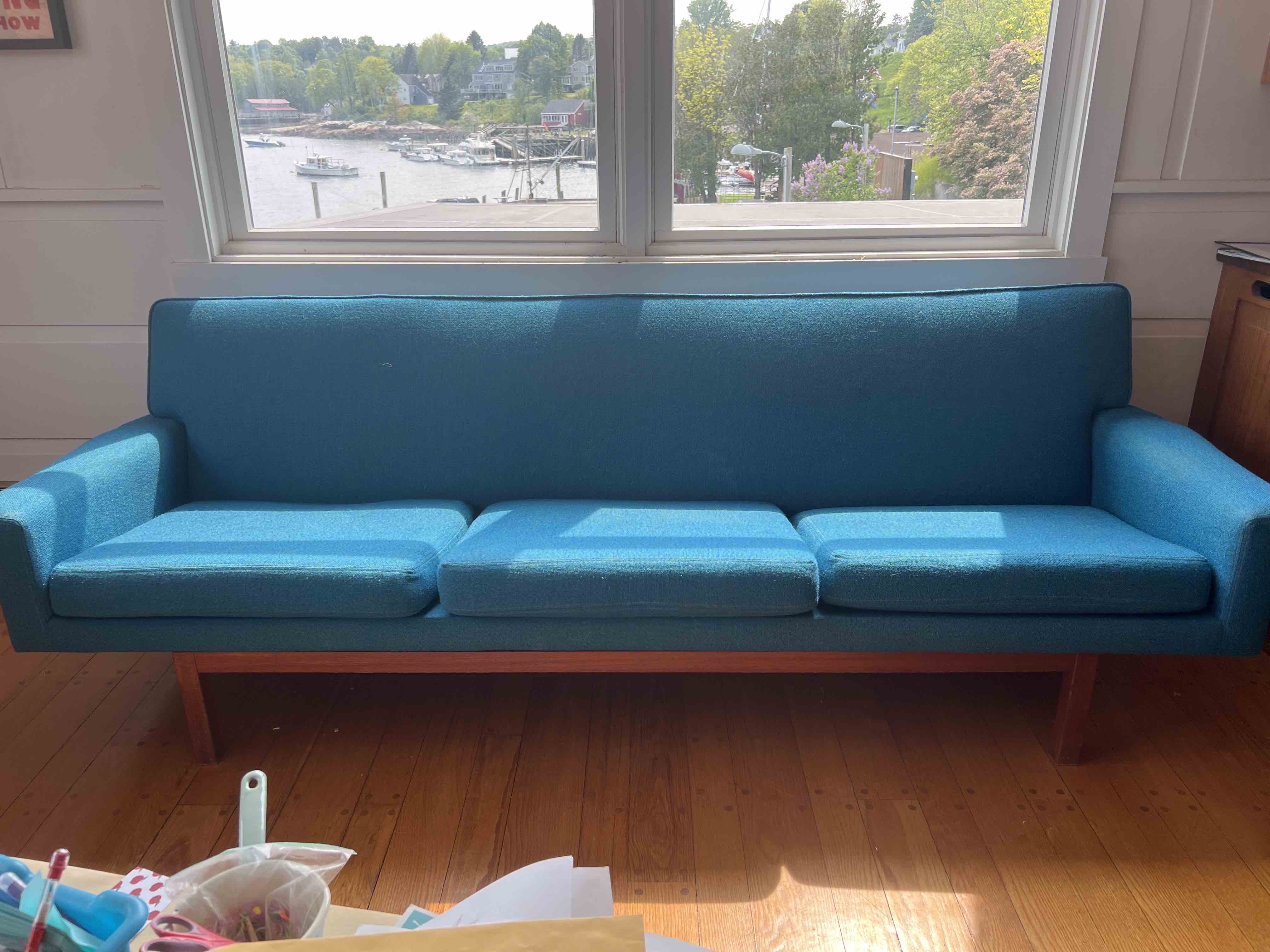 1749065915-couch.jpg
